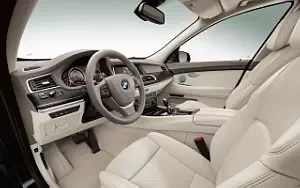   BMW 5 Series Gran Turismo Modern Line - 2013