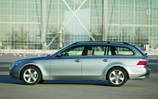 BMW 5-Series Touring - 2004