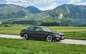   BMW 530e (Sophisto Grey Metallic) - 2023