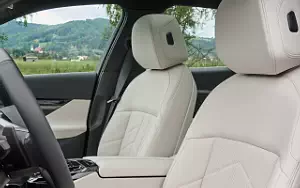   BMW 530e (Sophisto Grey Metallic) - 2023