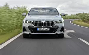   BMW i5 eDrive40 M Sport (Brooklyn Grey Metallic) - 2023