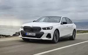   BMW i5 M60 xDrive (Alpine White Metallic) - 2023