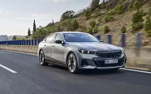   BMW i5 M60 xDrive (Frozen Pure Grey) - 2023