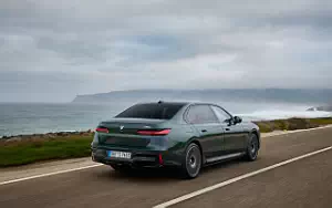   BMW i7 M70 xDrive (Aurora Diamond Green) - 2023