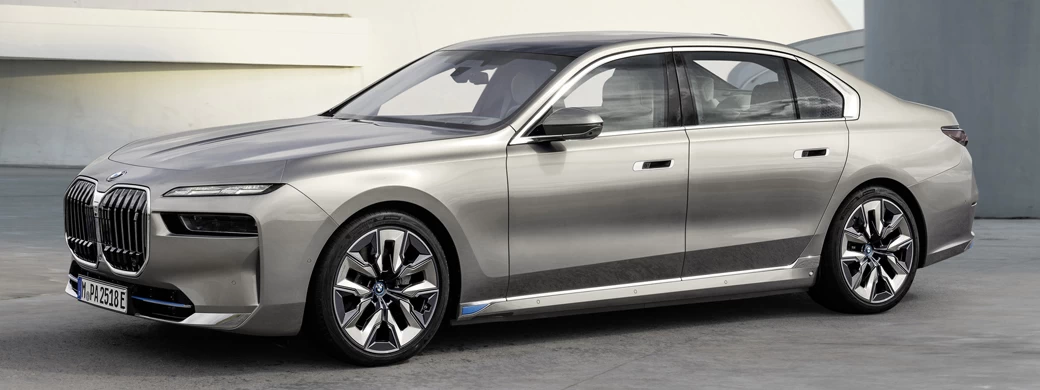   BMW i7 xDrive60 - 2022 - Car wallpapers