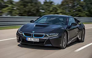   BMW i8 - 2013