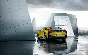   BMW i8 Frozen Yellow Edition - 2017