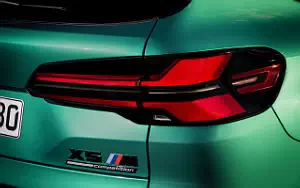   BMW X5 M Competition (Isle of Man Green Metallic) - 2023