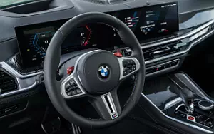   BMW X5 M Competition (Isle of Man Green Metallic) - 2023