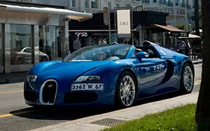   Bugatti Veyron Grand Sport Roadster - 2009