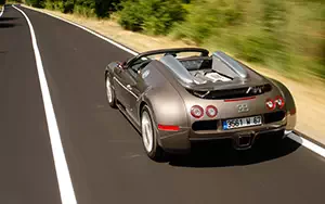   Bugatti Veyron Grand Sport Roadster - 2009