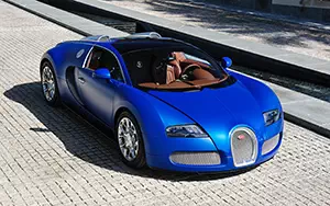   Bugatti Veyron Grand Sport Roadster - 2011