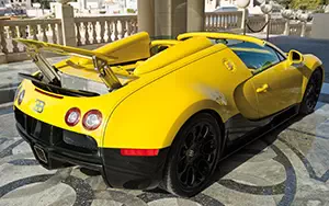   Bugatti Veyron Grand Sport Roadster Middle East Edition - 2012