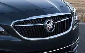   Buick LaCrosse - 2016