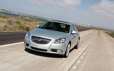   Buick Regal - 2011