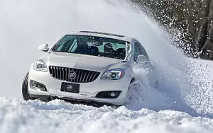   Buick Regal AWD - 2015