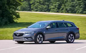   Buick Regal TourX - 2017