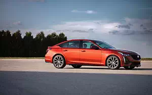   Cadillac CT5-V - 2019