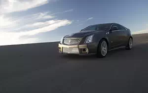   Cadillac CTS-V Coupe - 2011