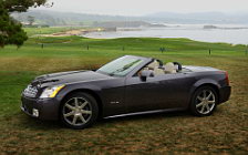   Cadillac XLR 2004