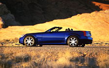   Cadillac XLR 2004