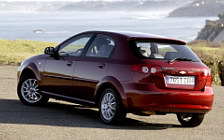   Chevrolet Lacetti Hatchback - 2005