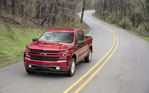   Chevrolet Silverado RST Crew Cab - 2018