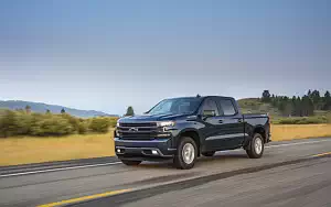   Chevrolet Silverado RST Crew Cab - 2018