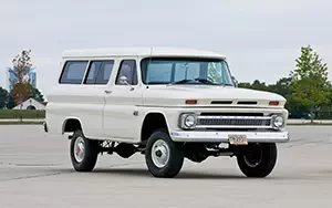   Chevrolet Suburban - 1966