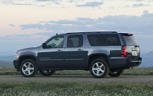   Chevrolet Suburban LTZ - 2007