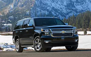   Chevrolet Suburban LTZ - 2015