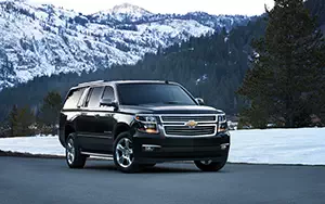   Chevrolet Suburban LTZ - 2015