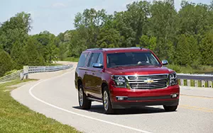   Chevrolet Suburban LTZ - 2015