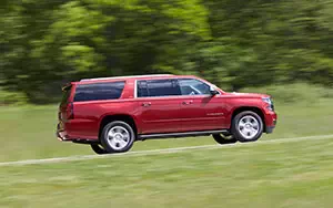   Chevrolet Suburban LTZ - 2015