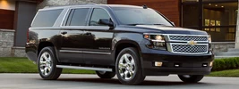 Chevrolet Suburban LT - 2017