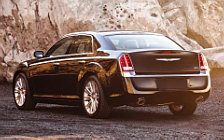   Chrysler 300 - 2011