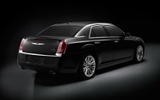   Chrysler 300 - 2011