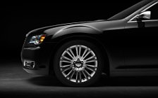   Chrysler 300 - 2011