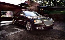  Chrysler 300 Luxury Series - 2012