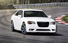   Chrysler 300 SRT8 - 2012