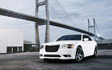   Chrysler 300 SRT8 - 2012