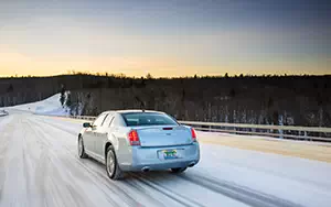   Chrysler 300 Glacier - 2013