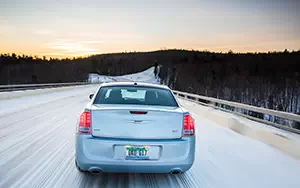   Chrysler 300 Glacier - 2013