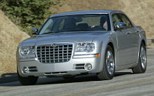   Chrysler 300C - 2005