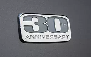  Chrysler Town & Country 30th Anniversary Edition - 2013