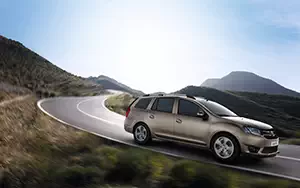   Dacia Logan MCV - 2013