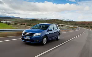   Dacia Sandero - 2012