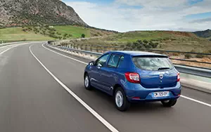   Dacia Sandero - 2012