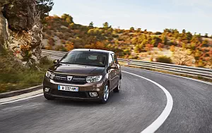   Dacia Sandero - 2016