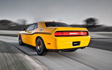   Dodge Challenger SRT8 392 Yellow Jacket - 2012